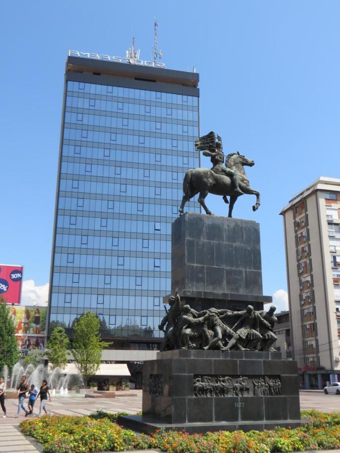 Lux Apartment 10 Center, Free Parking Ni Екстериор снимка